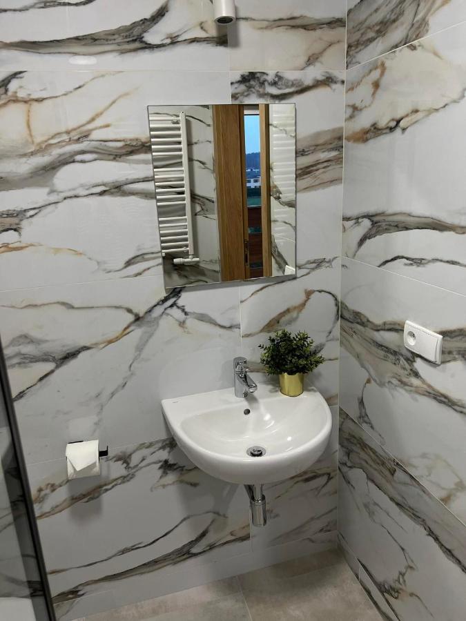 Apartamenty Polna 60 Żory Esterno foto