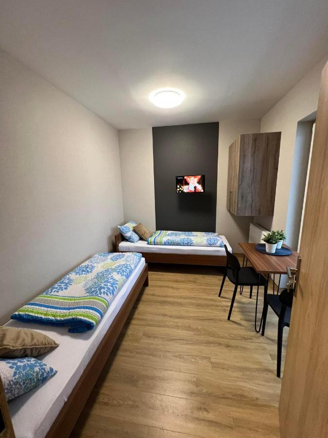 Apartamenty Polna 60 Żory Esterno foto