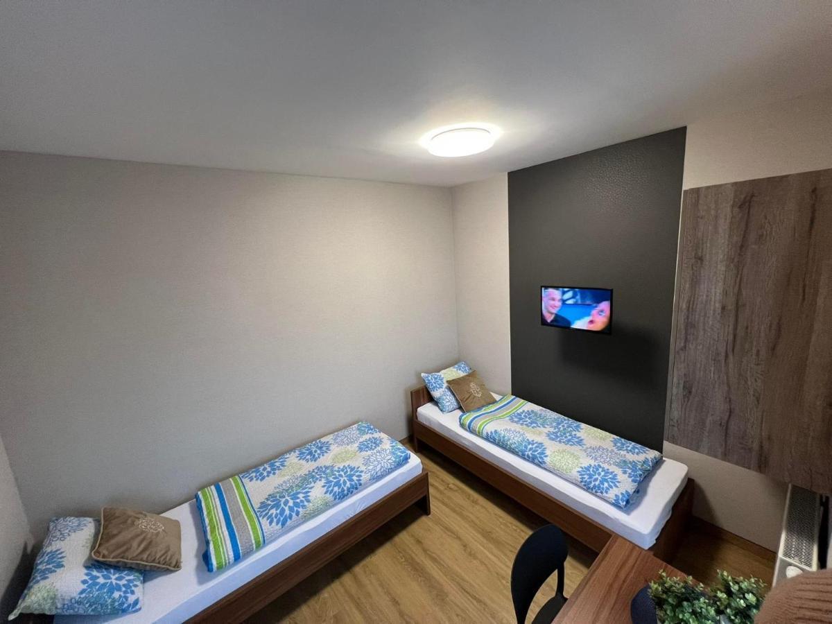 Apartamenty Polna 60 Żory Esterno foto